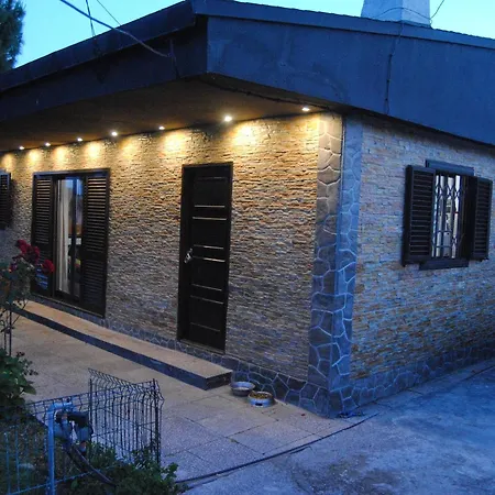 With 2 Bedrooms In Alcabideche, With Private Pool, Enclosed Gard Villa *